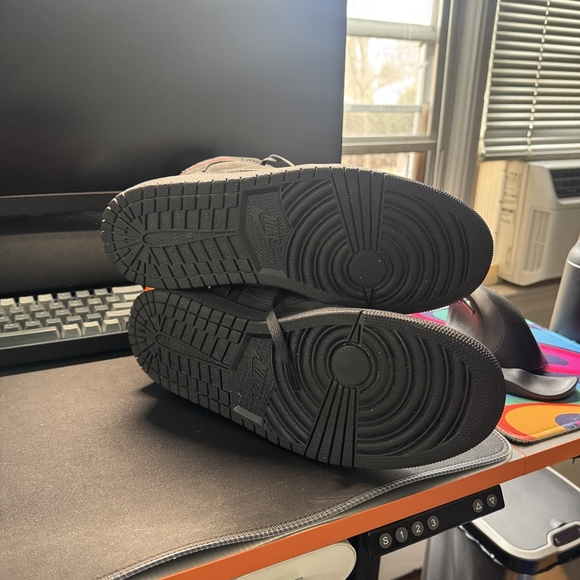 Air Jordan 1 Mid SE Craft - Picture 12 of 15